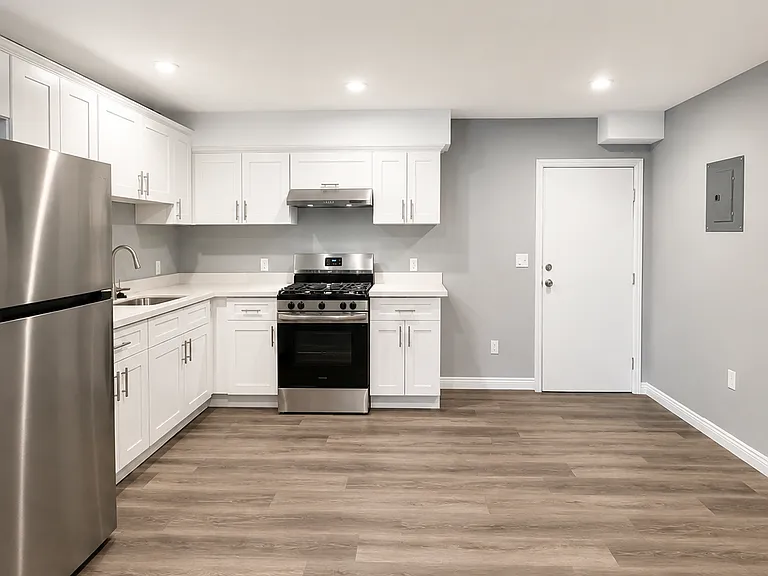 3861 Potomac Ave #14 — Photo 6