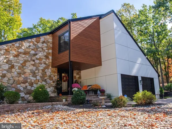 118 Whitehall Dr, Voorhees, NJ 08043