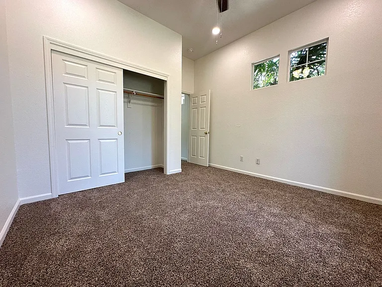 3545 Laguna Ct — Photo 19