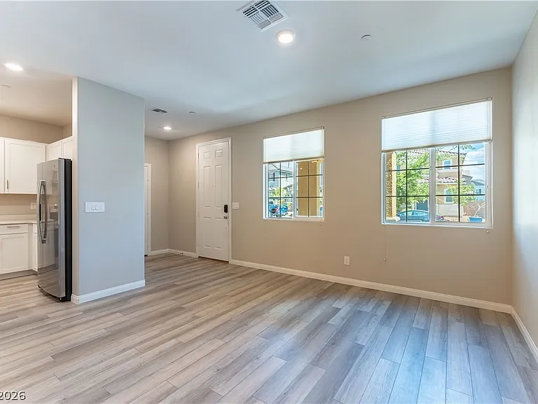 3516 Punta Tersiva Ln — Photo 11