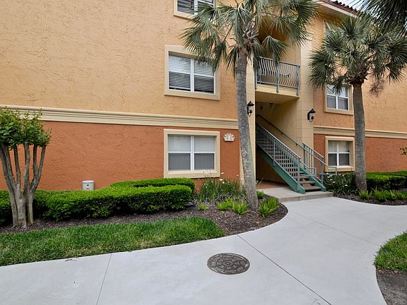 3rd image of 109 25TH Avenue #O13