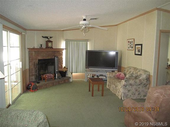 2nd image of 2047 Porto Blvd