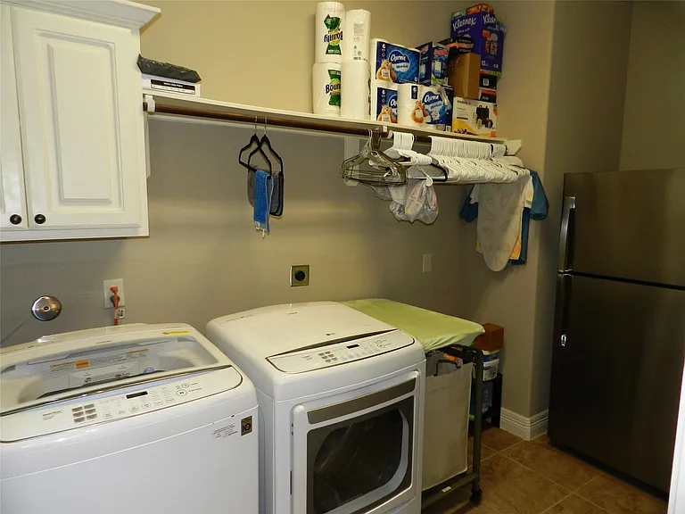 4419 Montcliff Bend Ct — Photo 20