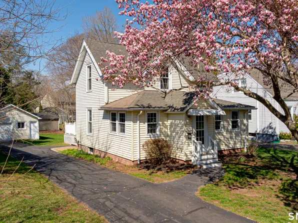 22 Colony Street, Hamden, CT 06518