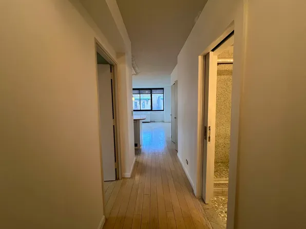 159 East 30th Street image 12 of 14