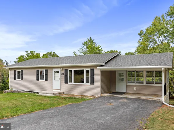 769 Spring Pkwy, Woodstock, VA 22664