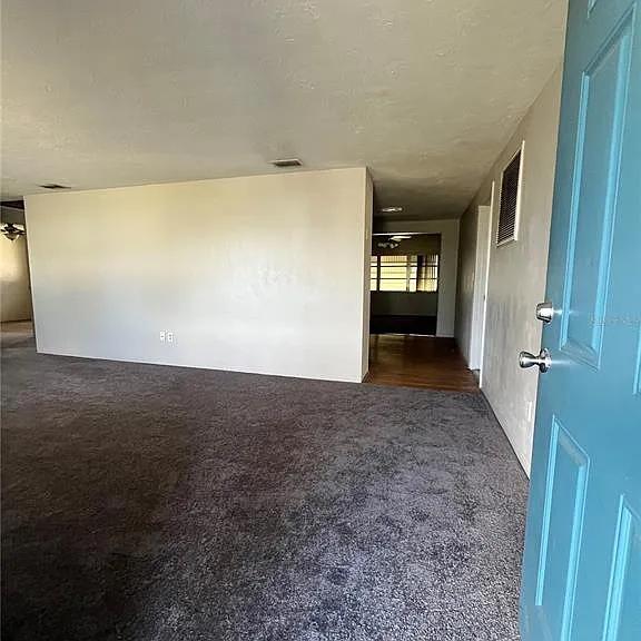4144 Kibler Ln — Photo 2