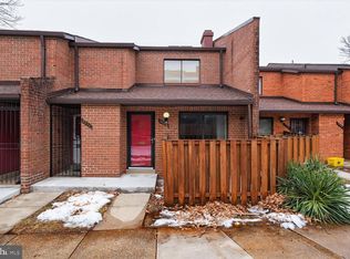 3446 Summit Ct NE #3446, Washington, DC 20018