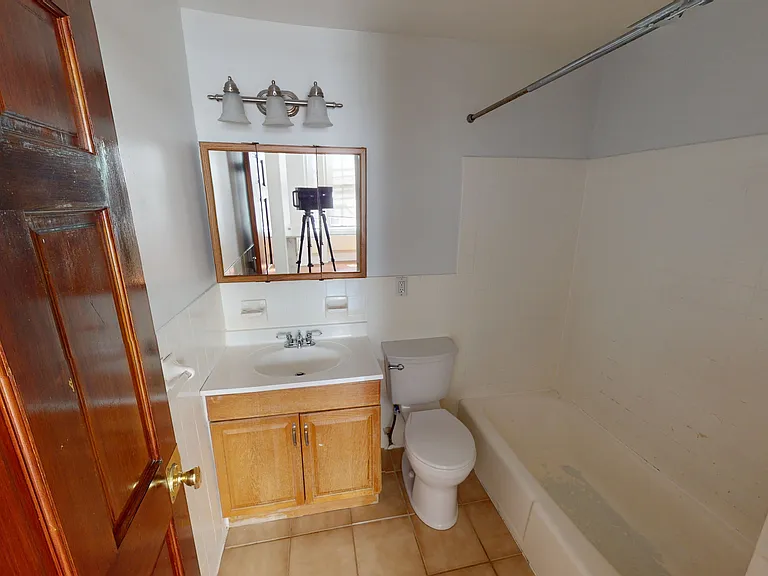 1814 Spruce St #3M — Photo 6
