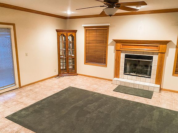 Bonus family room