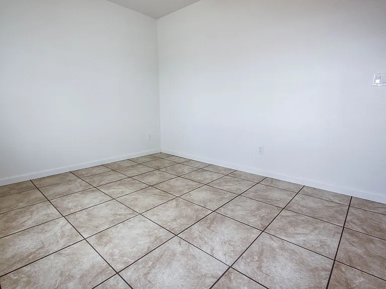 3850 E Teri Ct — Photo 9