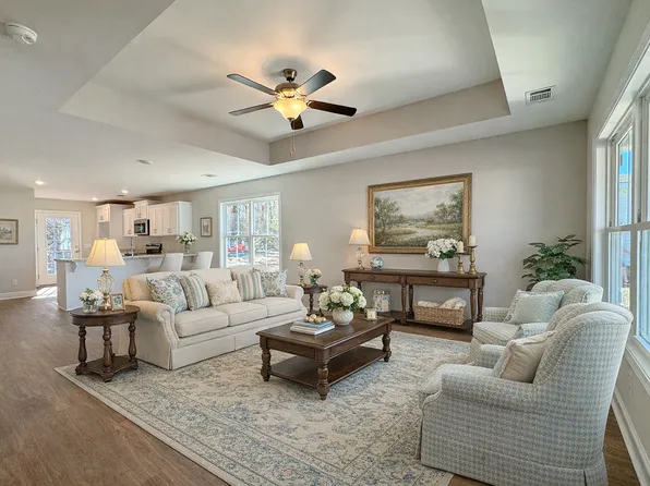 117 Zetterower Rd, Statesboro, GA 30458