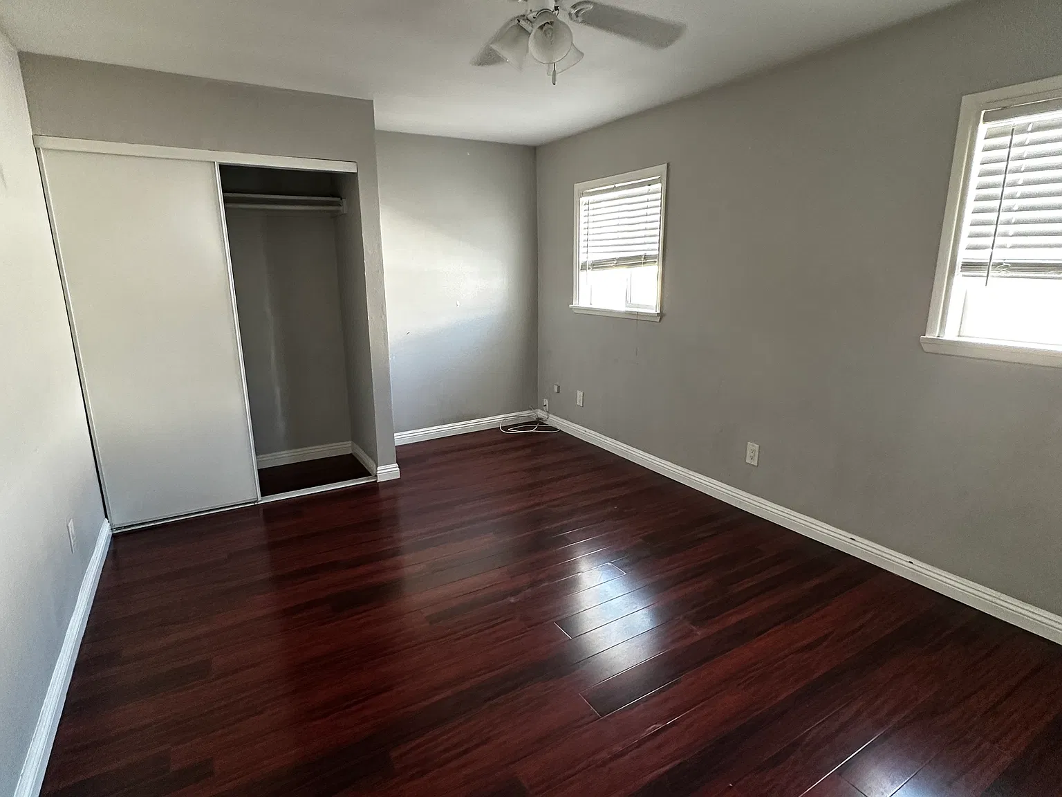 3 bed, 1224 sqft, $3,850 — Photo 3
