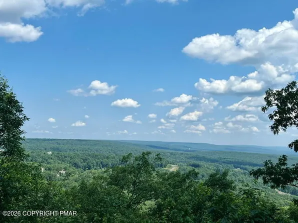 248 High Pass Way, Tannersville, PA 18372