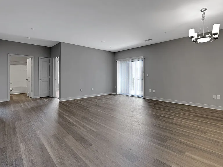 27 Station Ct — Photo 46