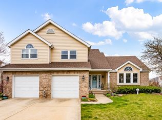 308 Buckingham Pl, Shorewood, IL