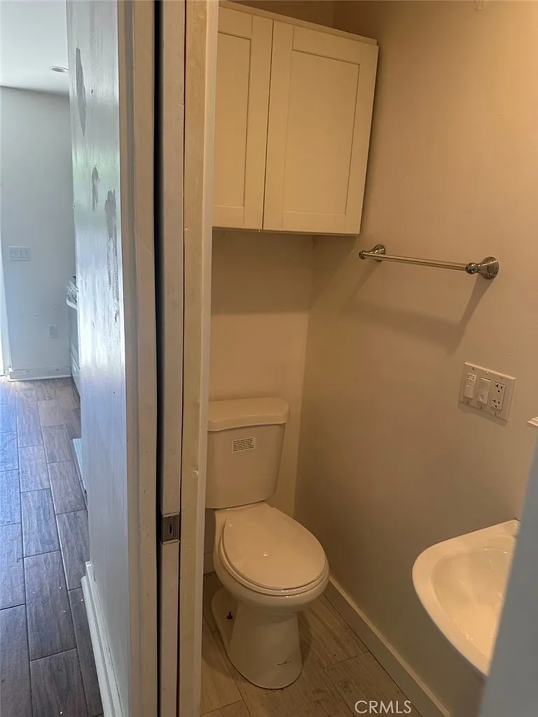 Studio, 357 sqft, $1,900 — Photo 3