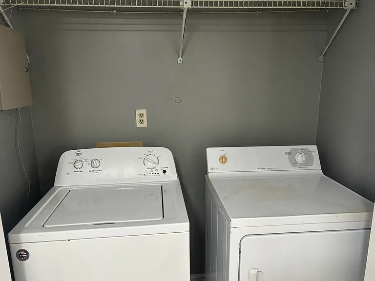 1018 Crossing Brook Way — Photo 16