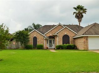 7637 Boardwalk, Lumberton, TX 77657