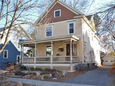48 Grove Ave, Glens Falls, NY, 12801
