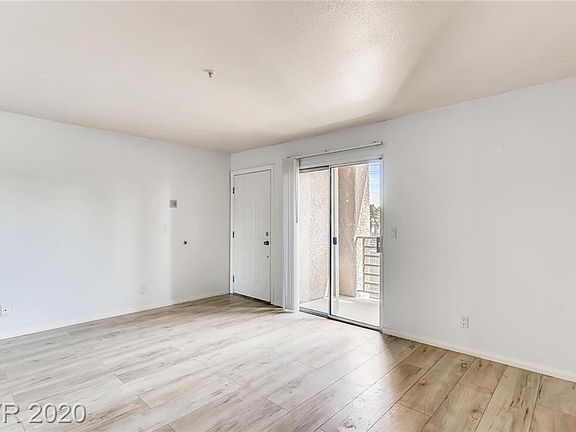 5th image of 2121 Blue Breeze Dr Unit 202