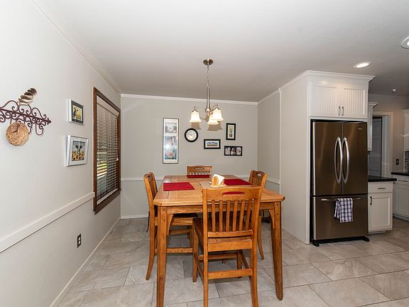 5th image of 1601 S 280 East Ave