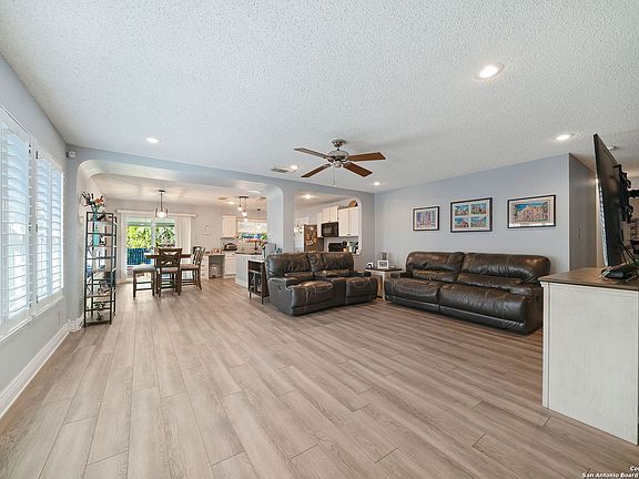 4th image of 4955 Watering Trail Dr