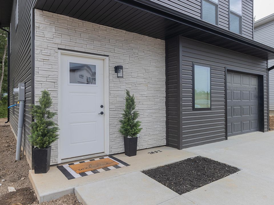 1st image of 2824 Emery Dr