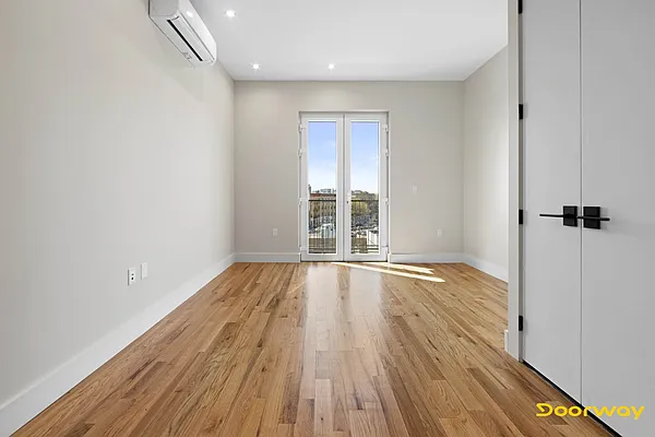 Rented by Doorway NYC, LLC | media 2