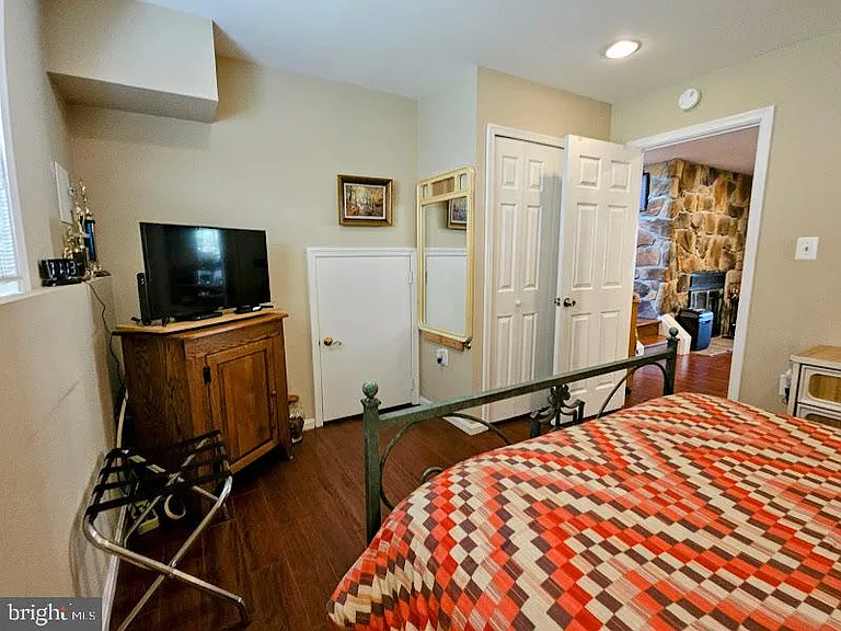 2997 Mission Square Dr — Photo 34