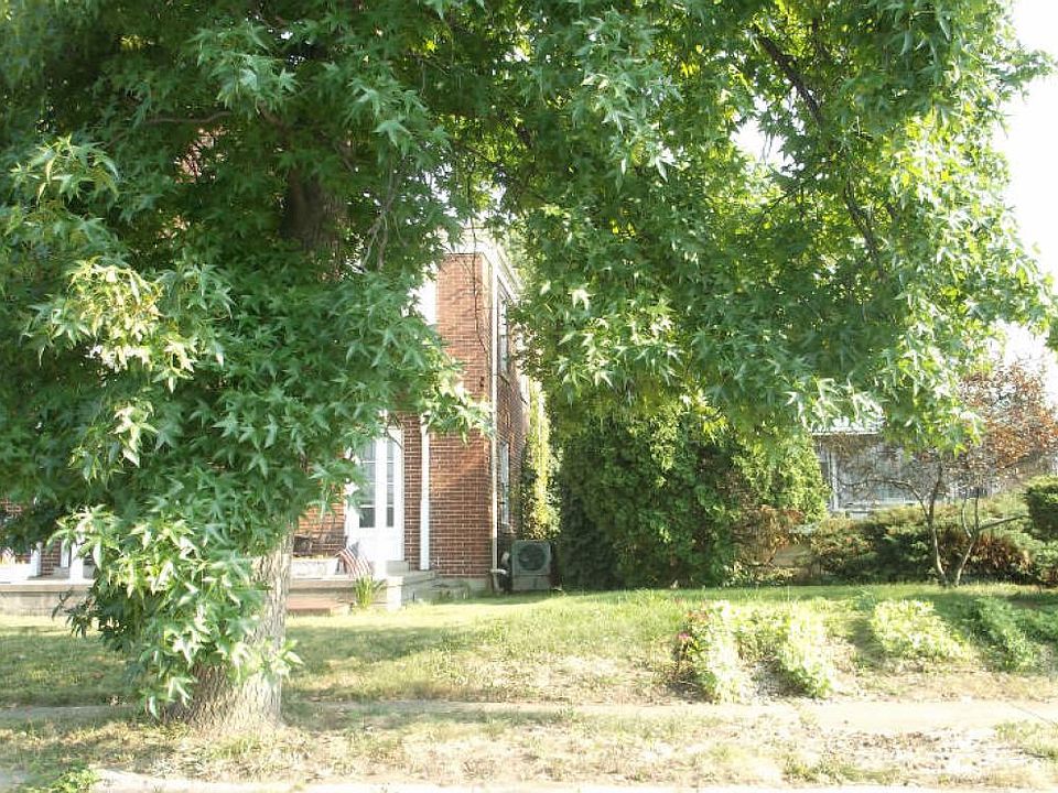 2nd image of 1015 Minnesota St