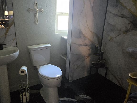 3rd image of 1212 Sedeeva Cir S #B