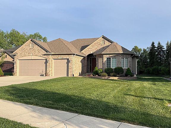 2nd image of 7284 Park Terrace Ln