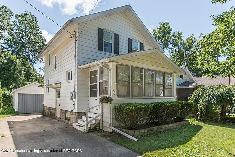 1st image of 526 N Foster Ave