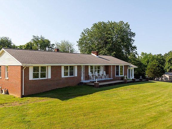 5th image of 436 Castleton View Rd