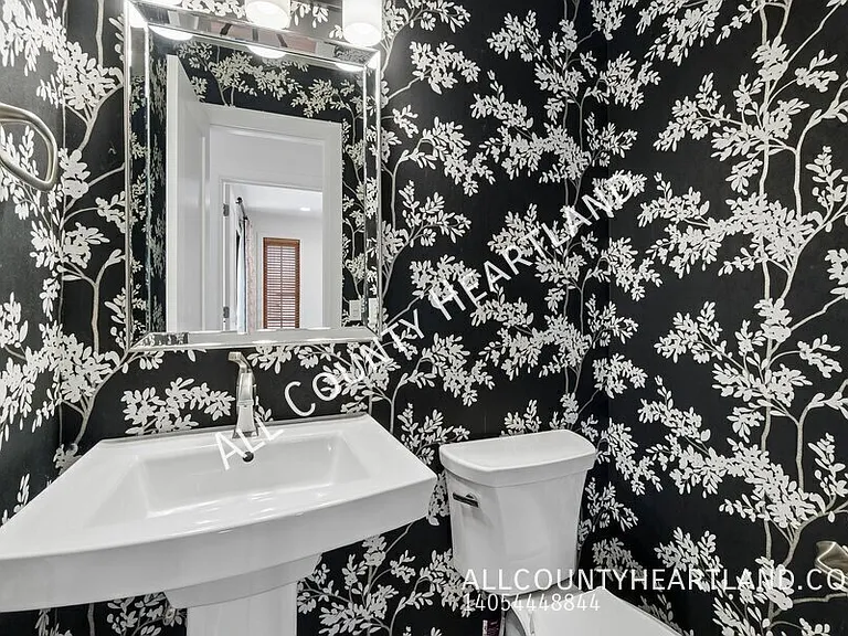 9009 N May Ave #156 — Photo 11