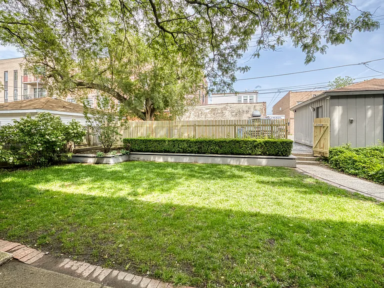 5435 N Artesian Ave #1W — Photo 15