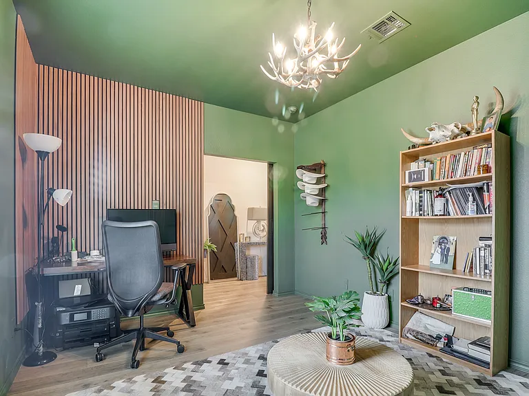 823 Coastline Way — Photo 5