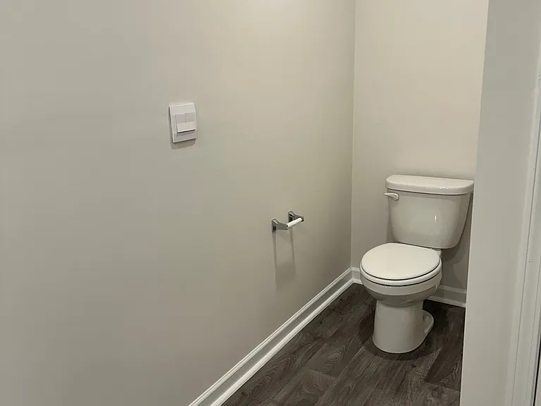 1351 Amberview Ln — Photo 47