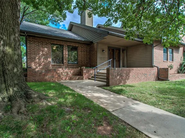 11300 N Pennsylvania Ave APT 141, Oklahoma City, OK 73120