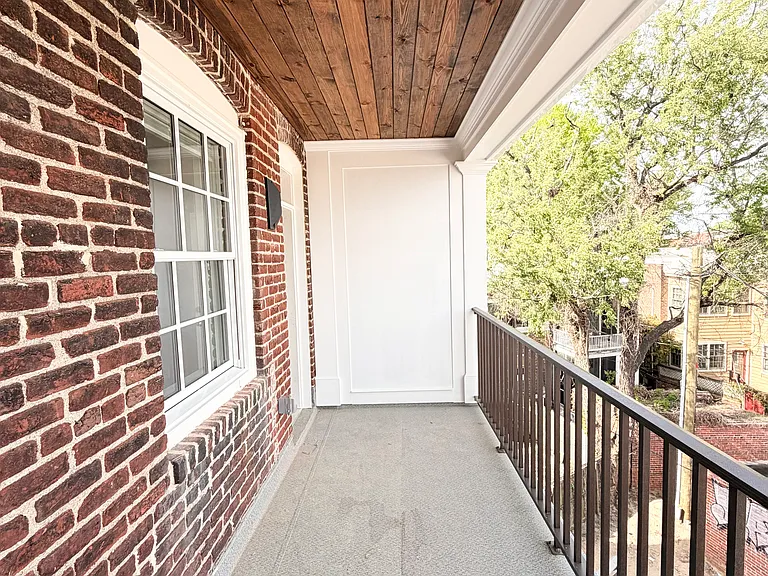 806 N Arthur Ashe Blvd #11 — Photo 6