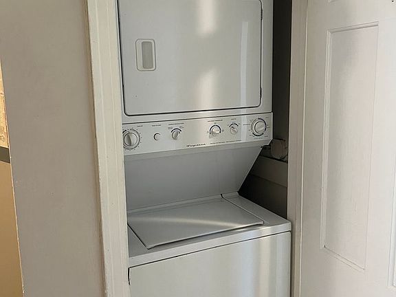 4th image of 4913 Chamberlayne Ave #11229184