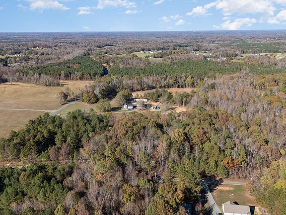 5th image of 1110 Humming Bird Ln #29