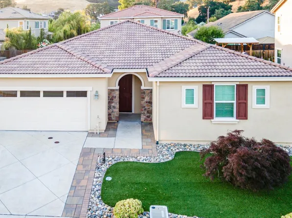 2531 Apple Tree Way, Gilroy, CA 95020