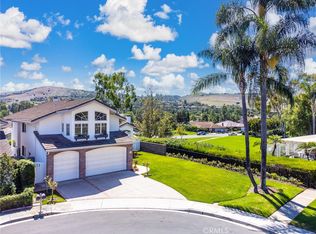 2 Cedar Rdg, Irvine, CA 92603