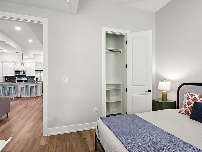 7417 Burthe St #1B — Photo 7