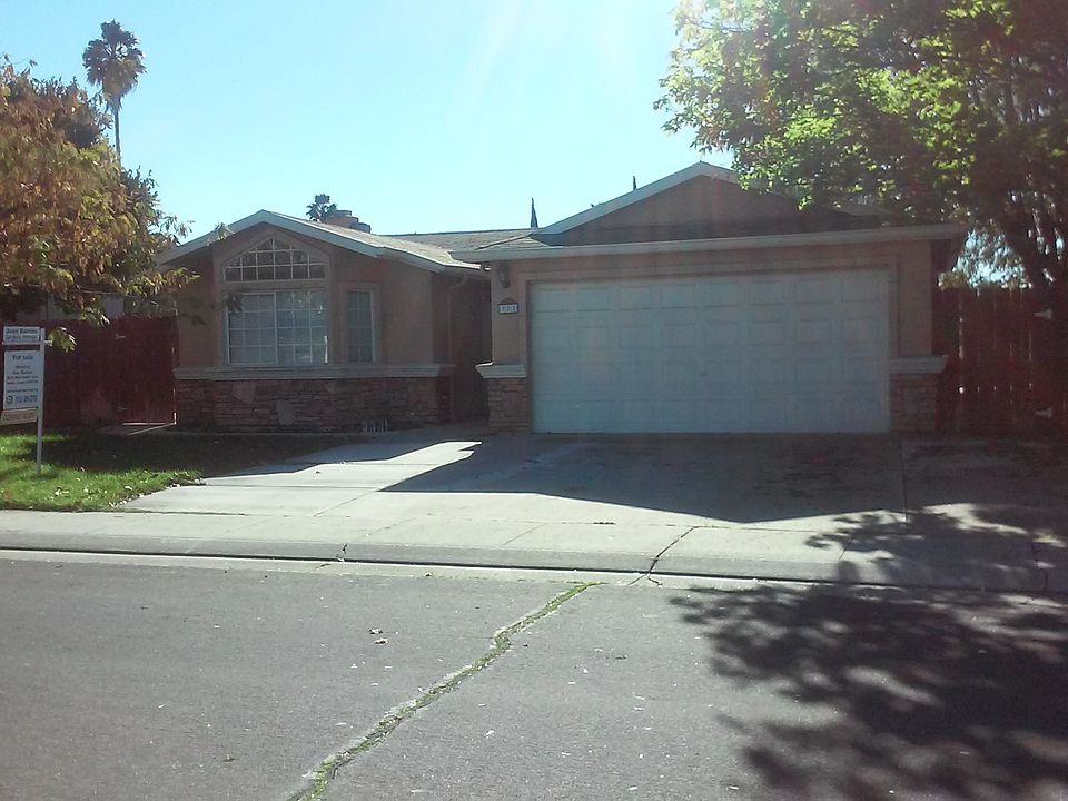 1st image of 322 Orlando Ln