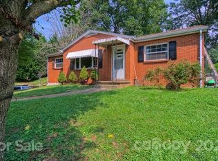 1411 Newfound Rd, Canton, NC 28716