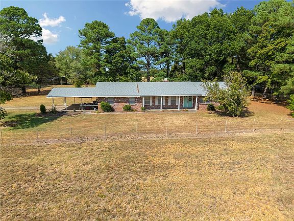 3rd image of 5952 Elm Springs Rd
