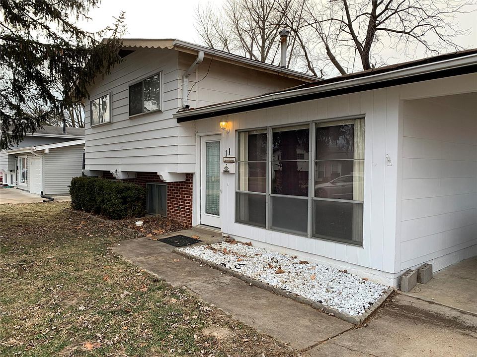 1st image of 11 Sunridge Ln